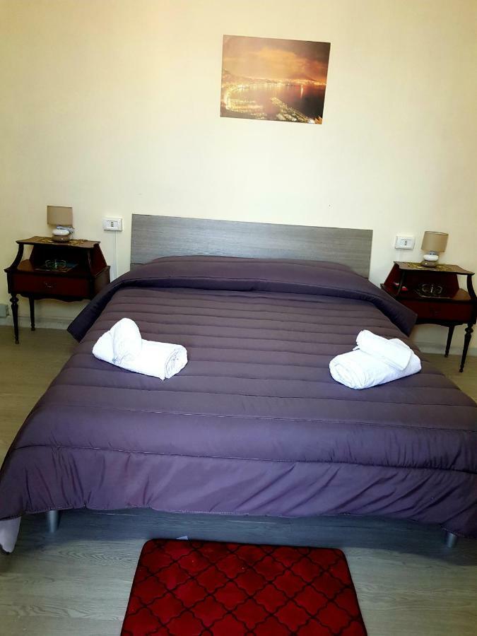 I Tetti Del Centro Storico Appartement Napels Buitenkant foto